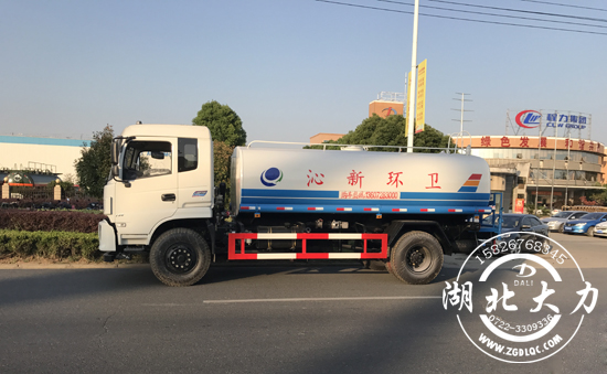 東風灑水車廠家